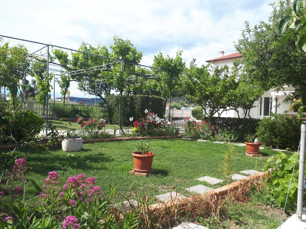 Appartement Gvacic House à Supetarska Draga Extérieur photo