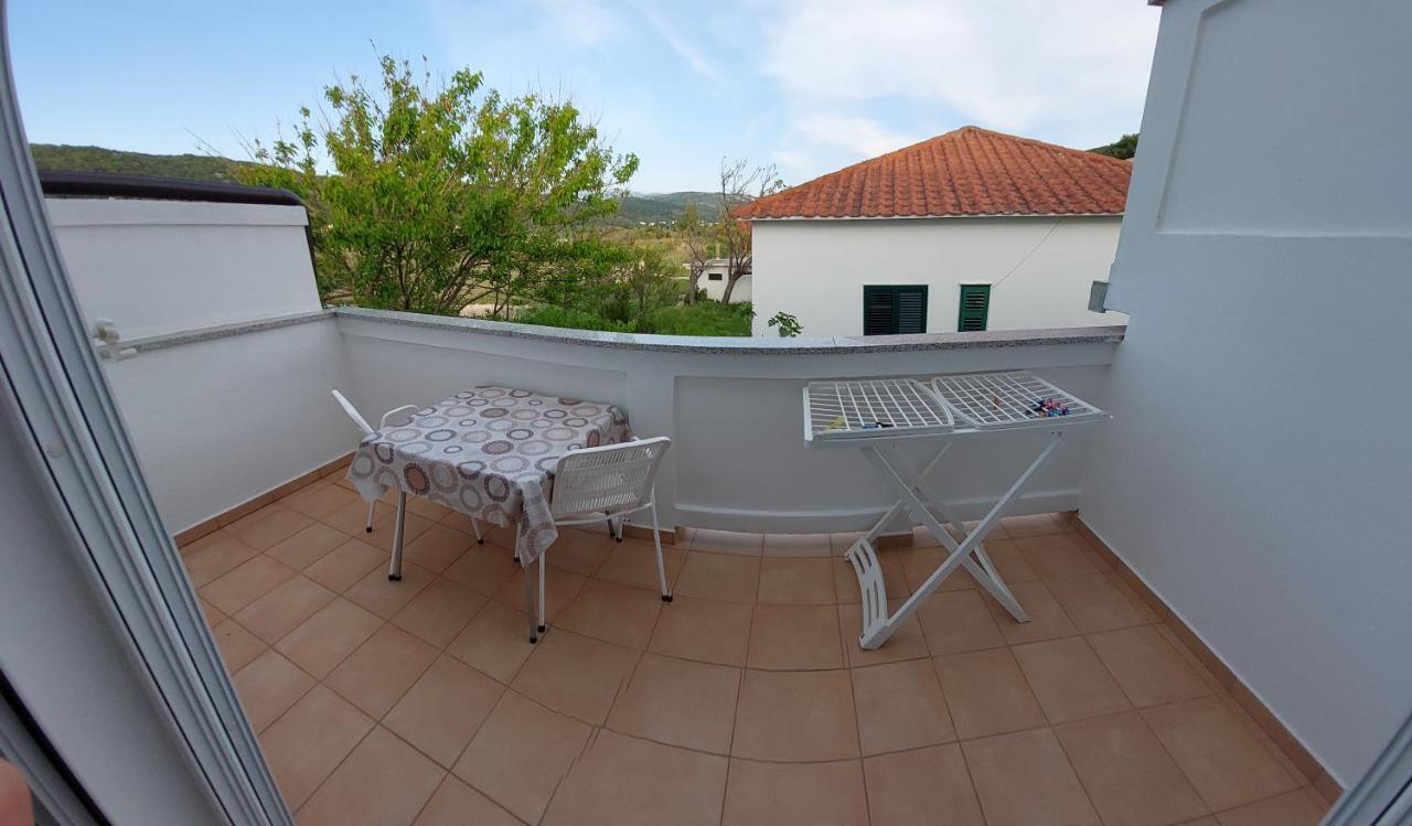 Appartement Gvacic House à Supetarska Draga Extérieur photo