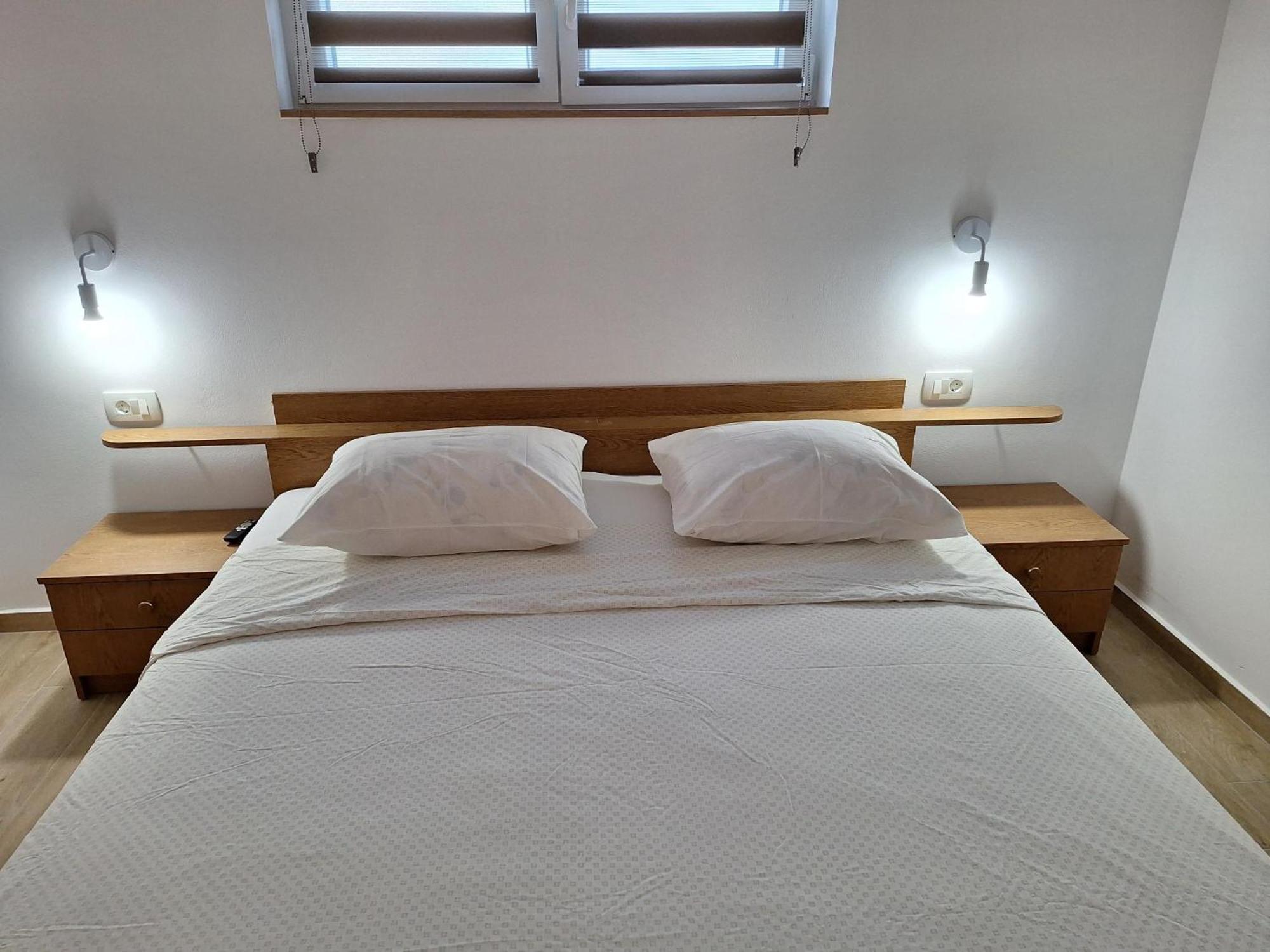 Appartement Gvacic House à Supetarska Draga Extérieur photo